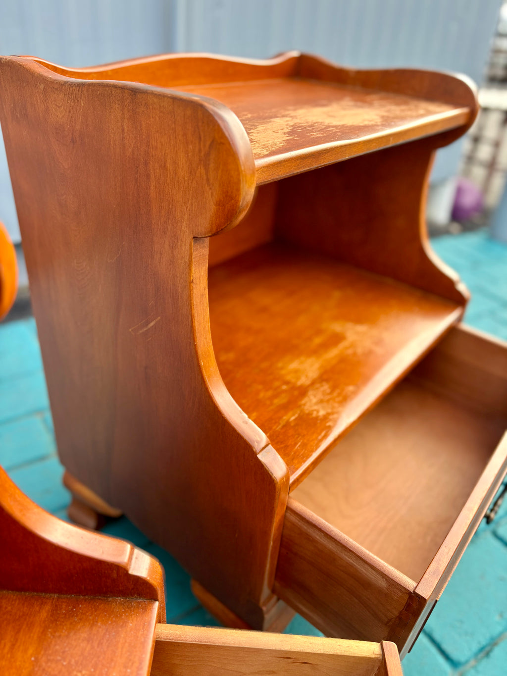 Cushman Colonial Creations Nightstand Pair – Solid Maple, Original Finish