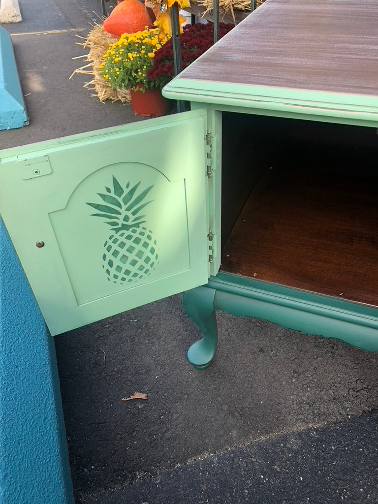 Vintage Ethan Allen Bird & Blossom Side Table – Mint Ombre Finish