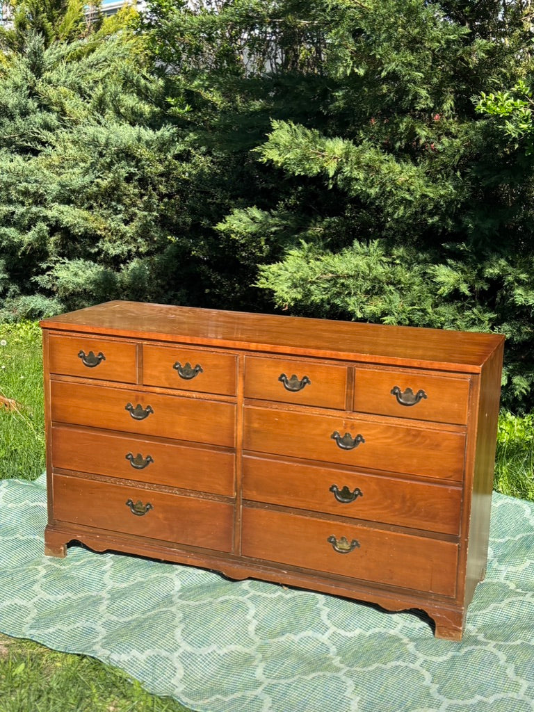 Vintage 6 Drawer Dresser | Wood Dresser | As-Is Ready for Rescue