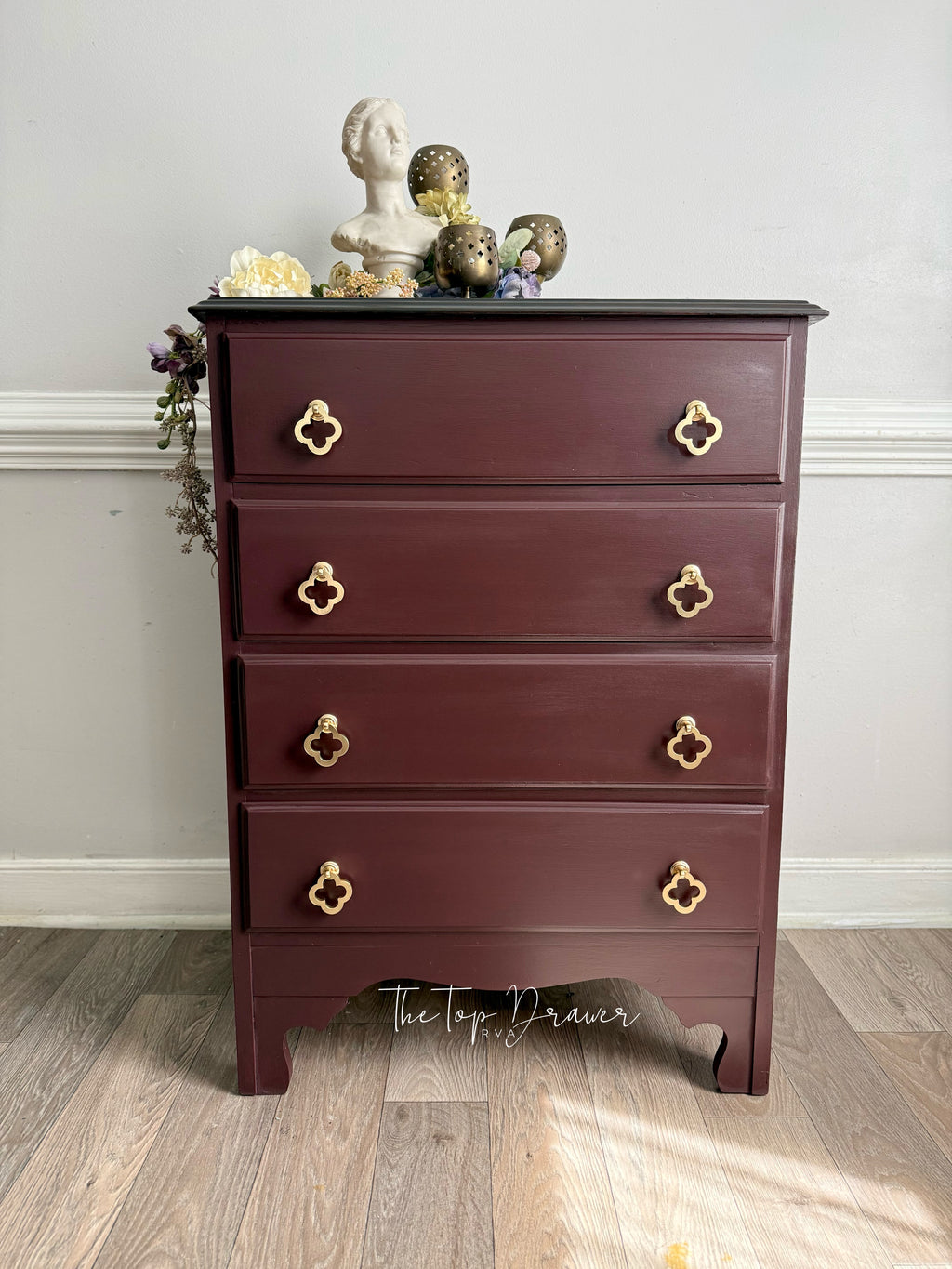 Apothecary - Chalk Paint - Dixie Belle Paint (4 sizes)