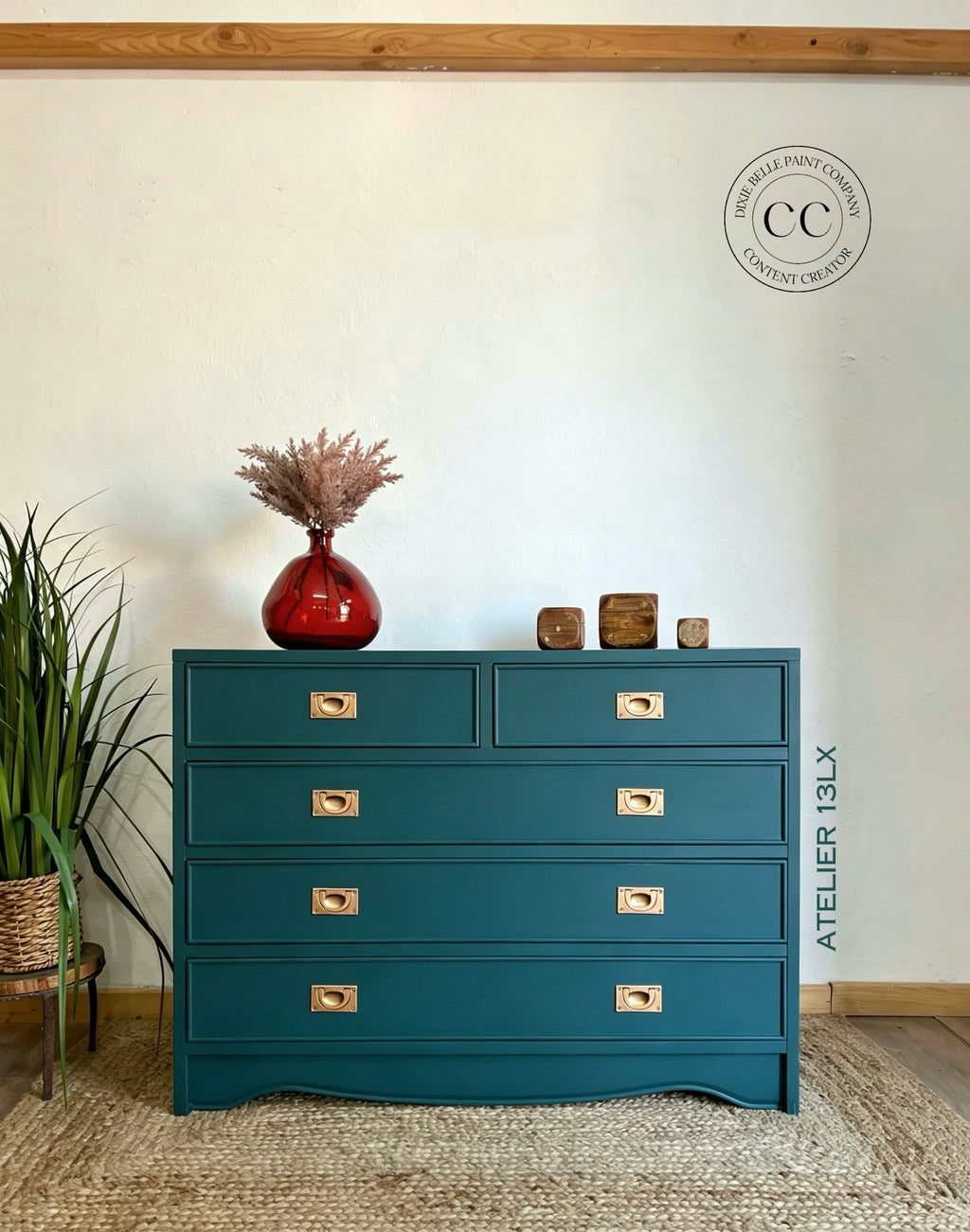 Heirloom - Chalk Paint - Dixie Belle Paint (4 sizes)