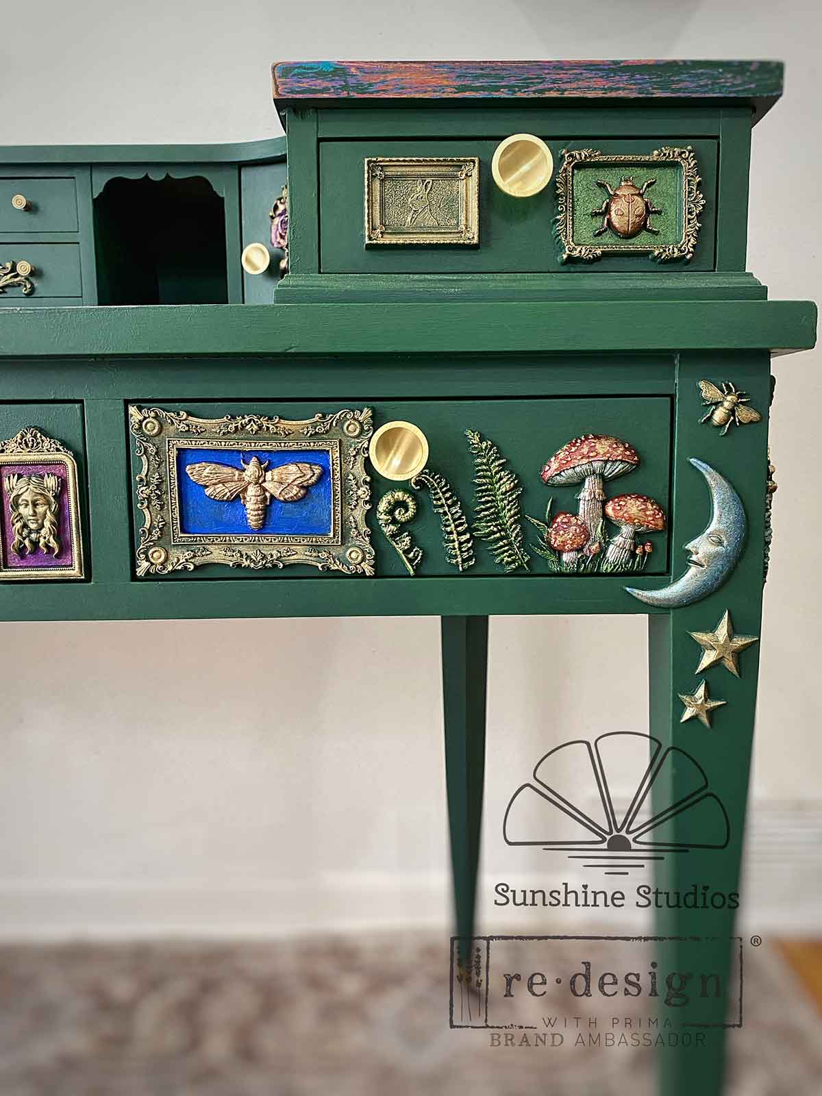 Astrid - Resin Mould 5"x8"