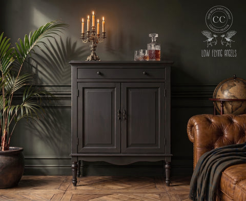 Hearth - Chalk Paint - Dixie Belle Paint (4 sizes)