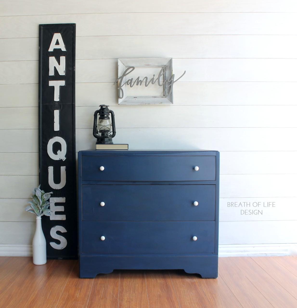 Bunker Hill Blue - Chalk Paint - Dixie Belle Paint