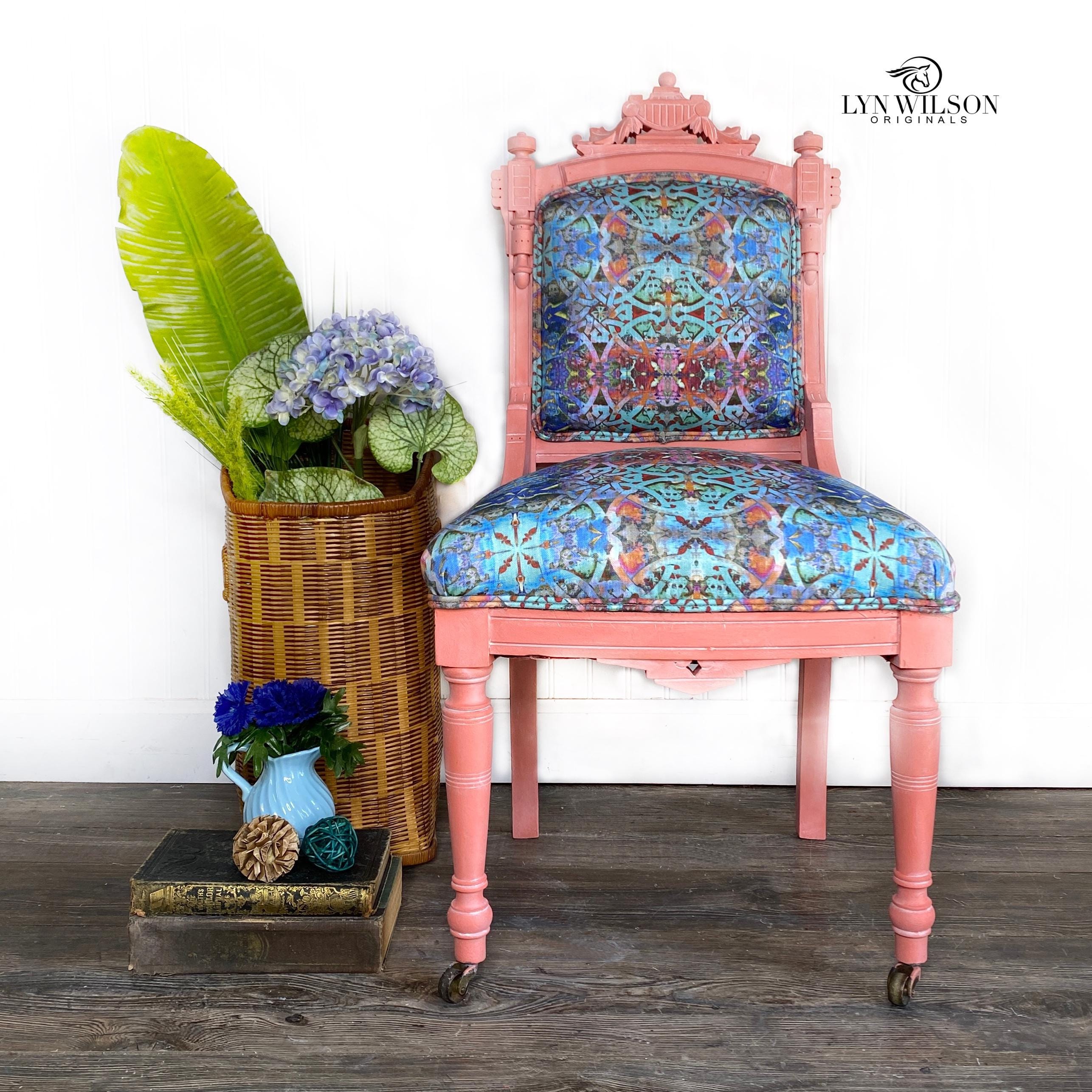 Flamingo - Chalk Paint - Dixie Belle Paint