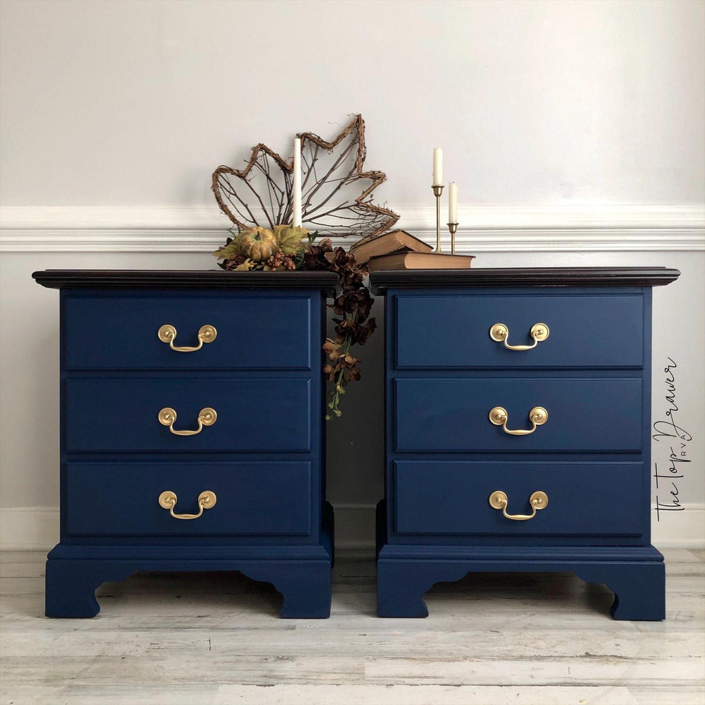 Bunker Hill Blue - Chalk Paint - Dixie Belle Paint