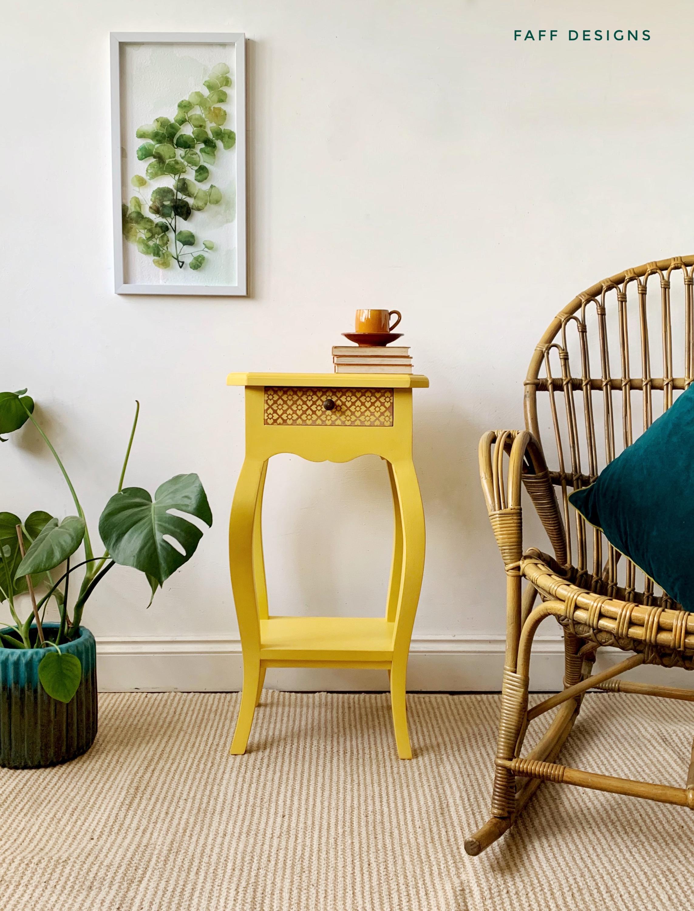 Daisy - Chalk Paint - Dixie Belle Paint