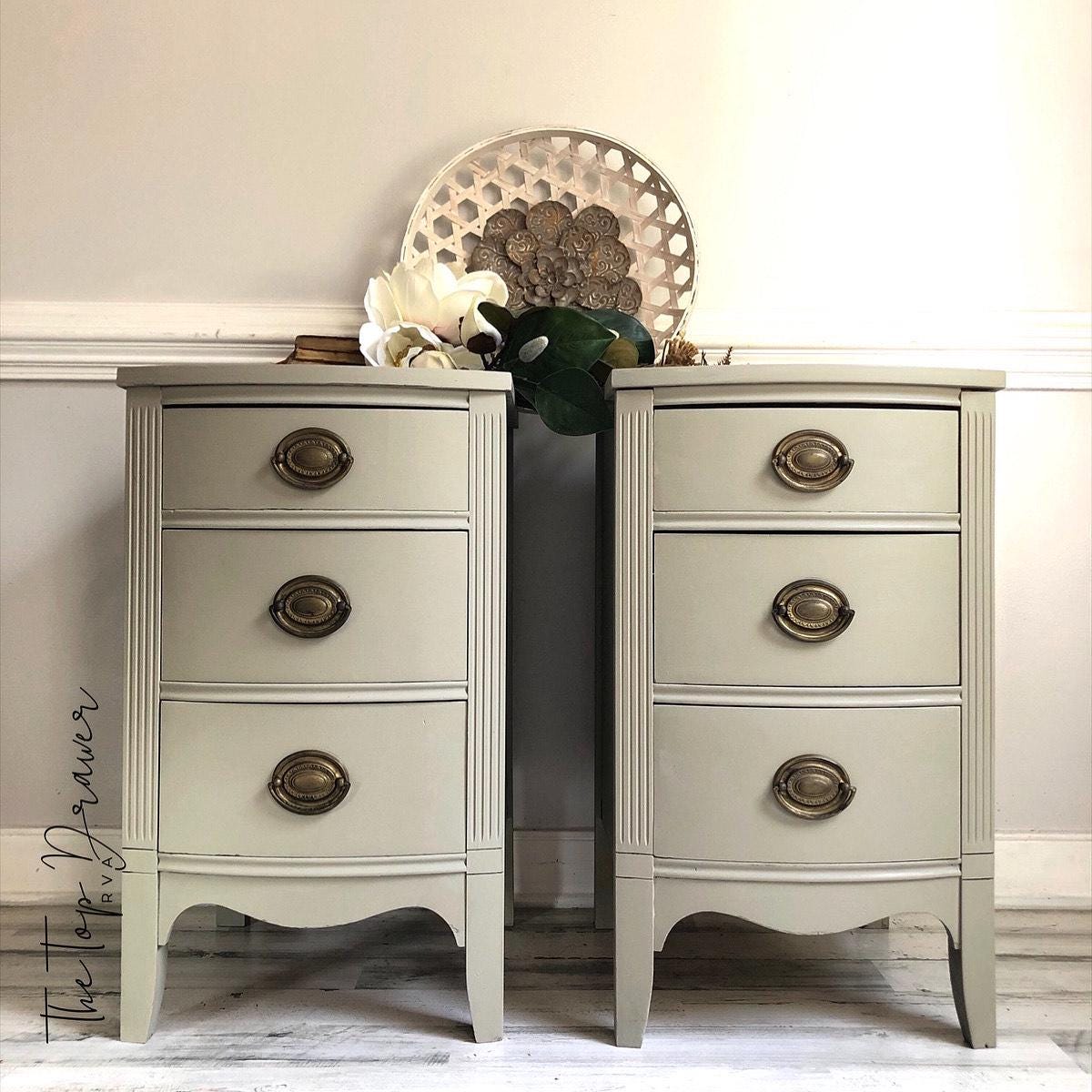 DRIED SAGE | Dixie Belle Chalk Mineral Paint | soft gray/green | Furniture Paint | Ships Same Day | Eligible for Free Shipping
