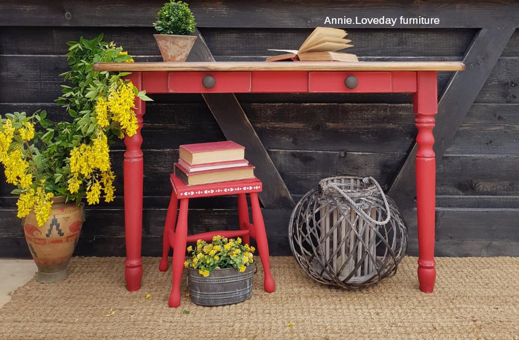 Honky Tonk Red - Chalk Paint - Dixie Belle Paint