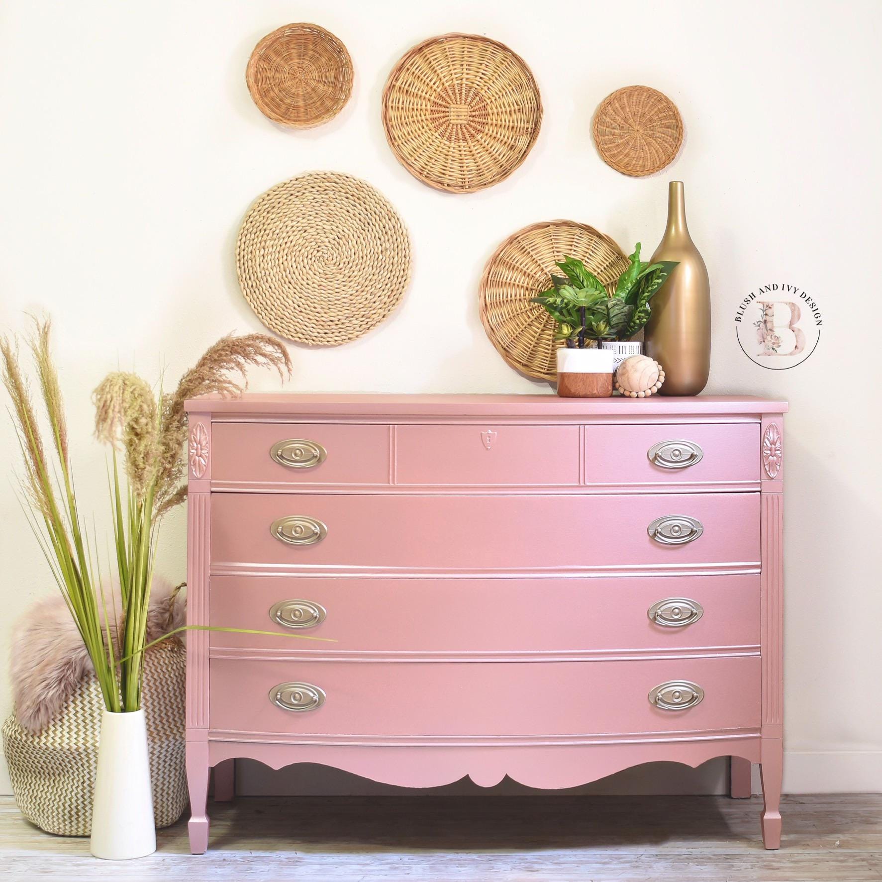 Pink Champagne - Chalk Paint - Dixie Belle Paint