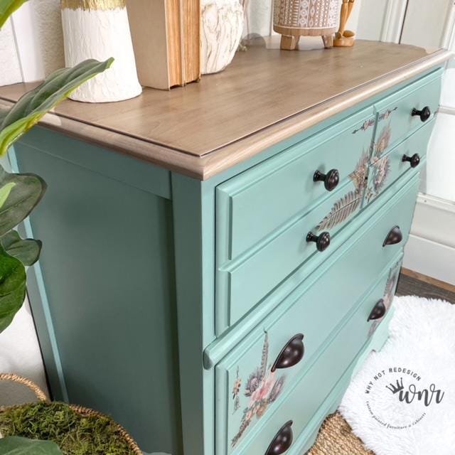 Sea Glass - Chalk Paint - Dixie Belle Paint