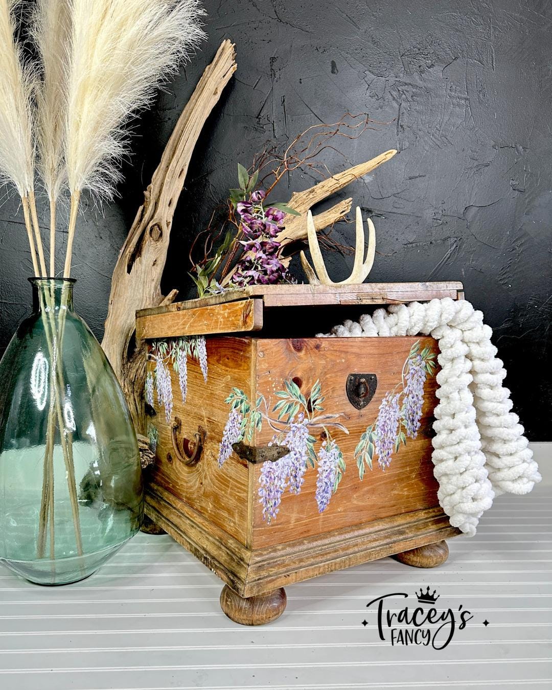 WISTERIA SPRING | Retired | Large Transfer | Dixie Belle Paint | wisteria on clear and purple background
