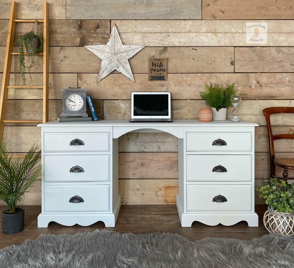 Oyster | Dixie Belle Silk Paint | light grey/off-white | Furniture Paint | Ships Same Day | Eligible for Free Shipping