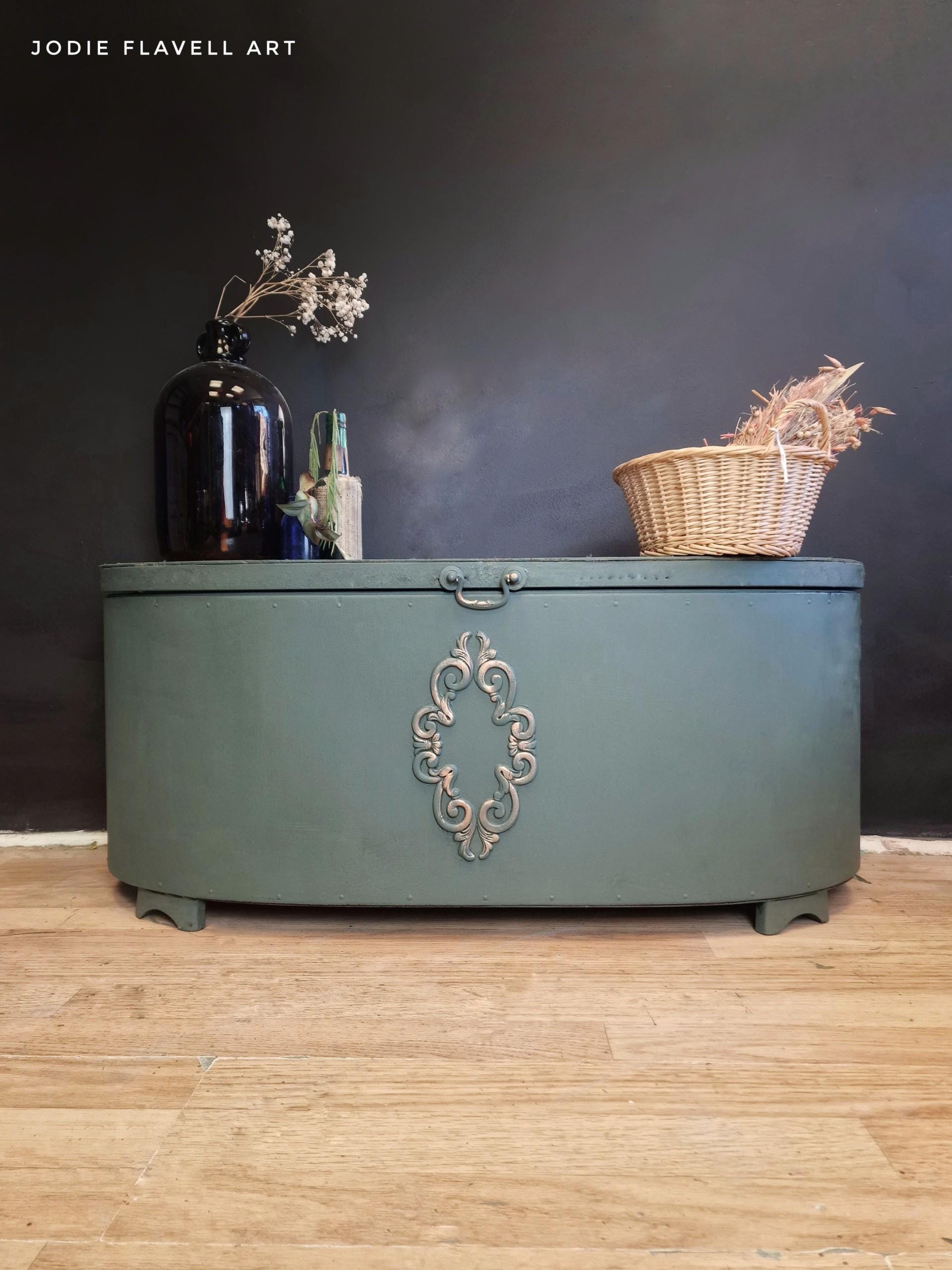 Briar Patch - Chalk Paint - Dixie Belle Paint