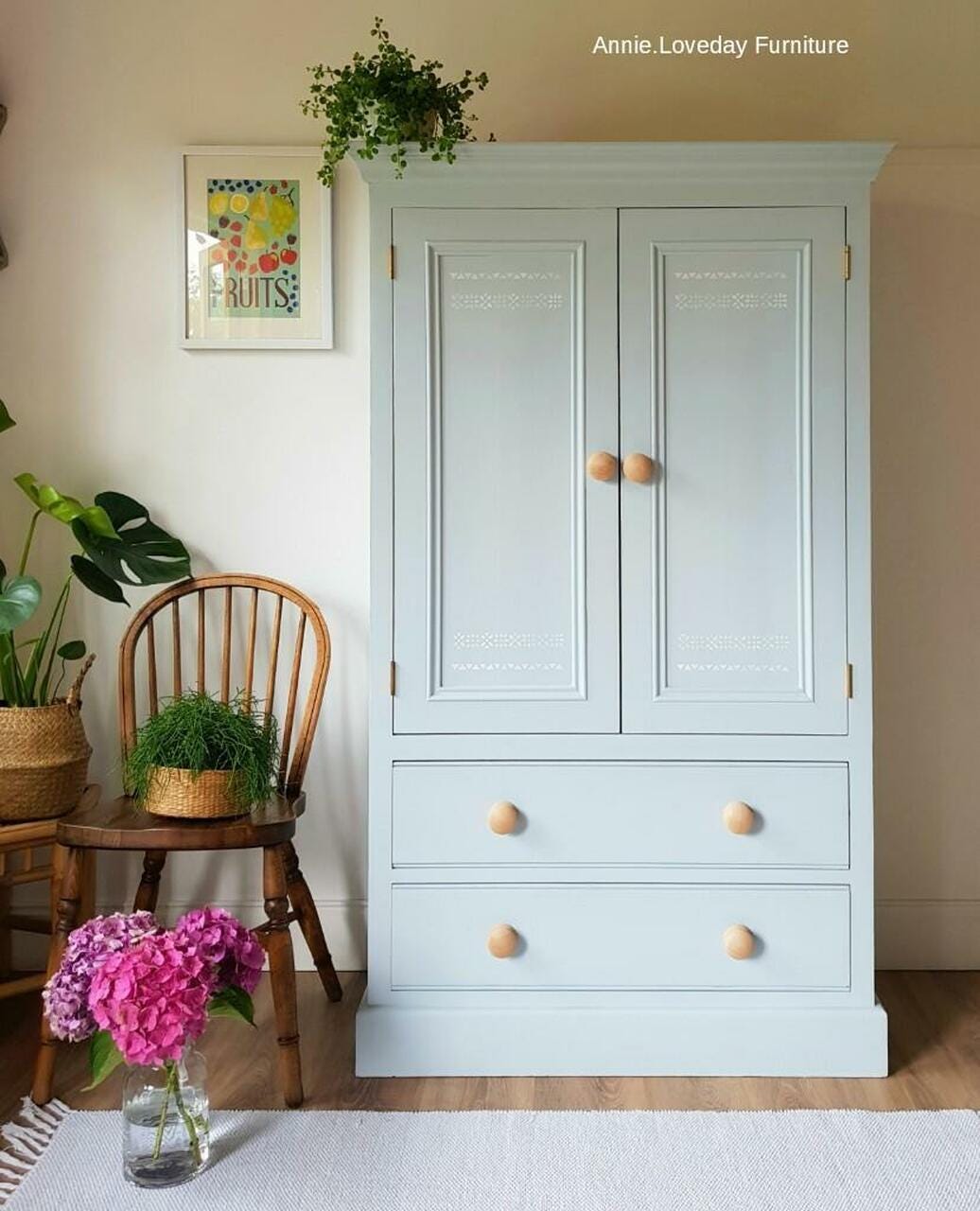BAY BREEZE | Dixie Belle Silk Paint | light blue | Furniture Paint | Ships Same Day | Eligible for Free Shipping