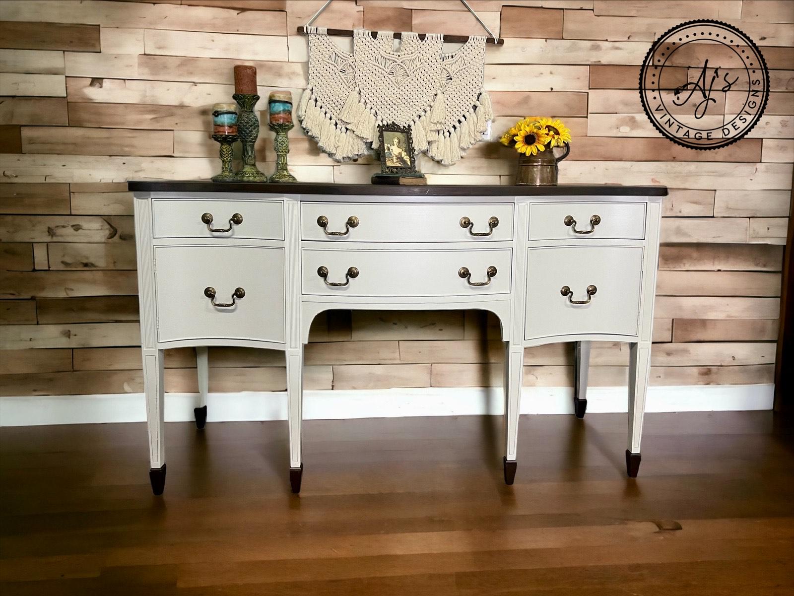 GLACIER | Dixie Belle Silk Paint | off-white | Furniture Paint | Ships Same Day | Eligible for Free Shipping