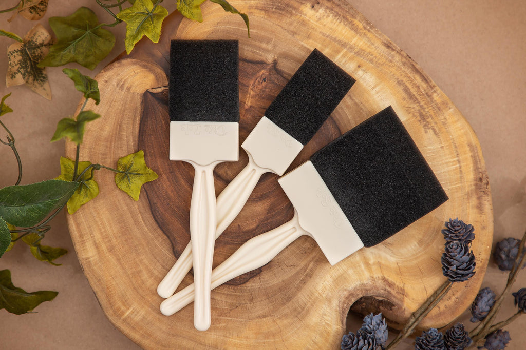 FOAM N DANDY | Dixie Belle Paint | Furniture Paint | Arts & Crafts