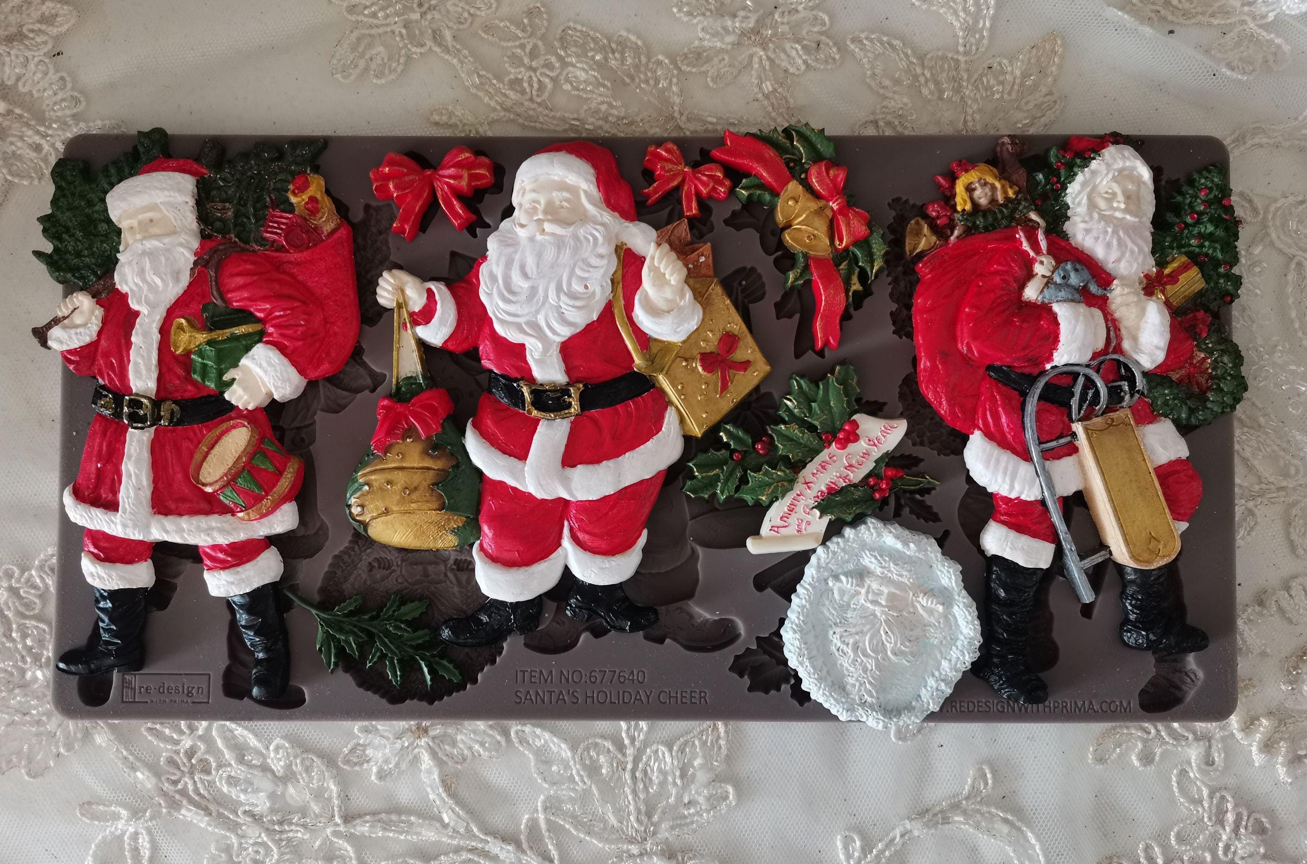 Santa's Holiday Cheer - Resin Mould 5"x10"