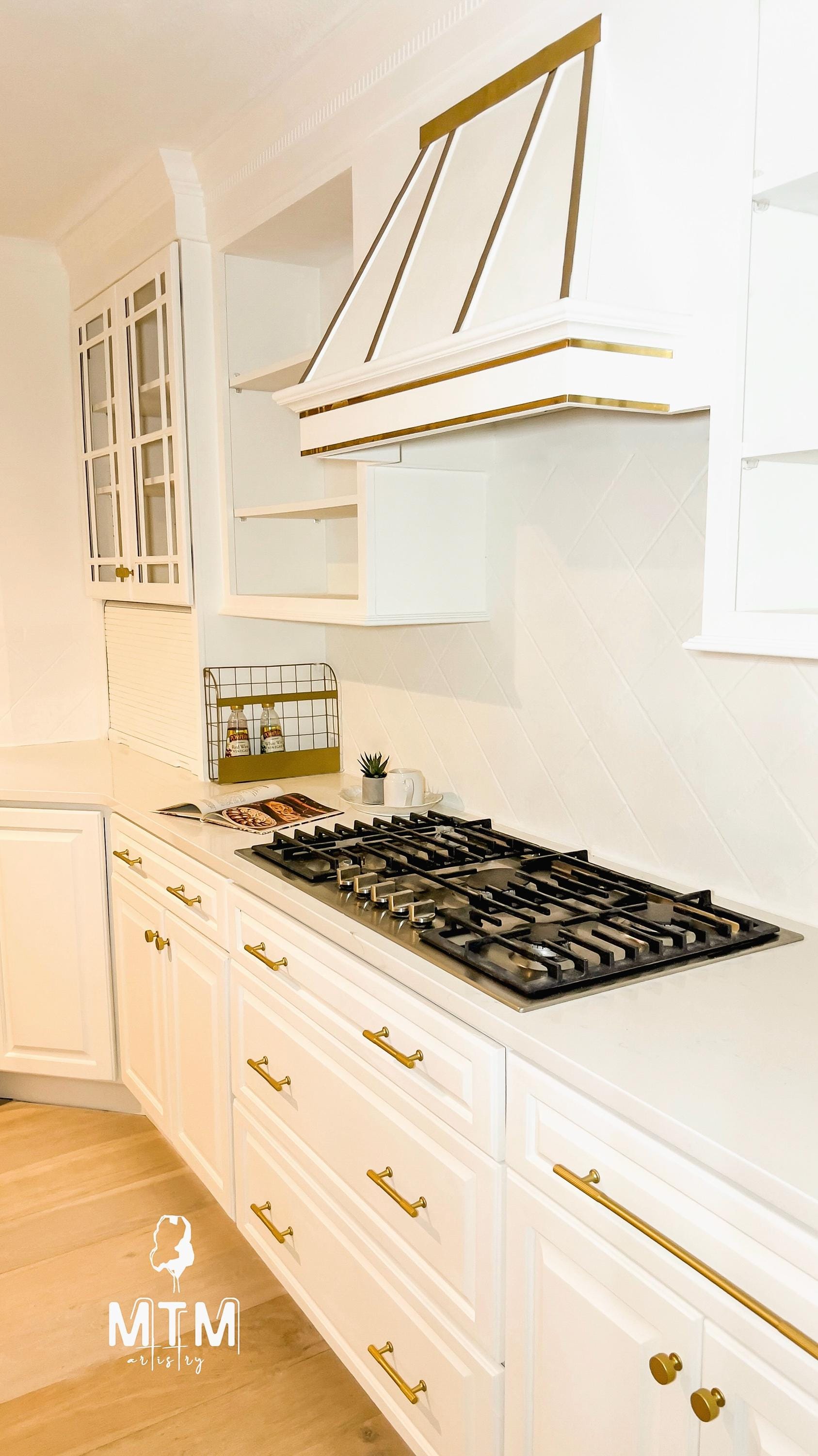 ELDERFLOWER | Dixie Belle Silk Paint | creamy white | Furniture Paint | Ships Same Day | Eligible for Free Shipping