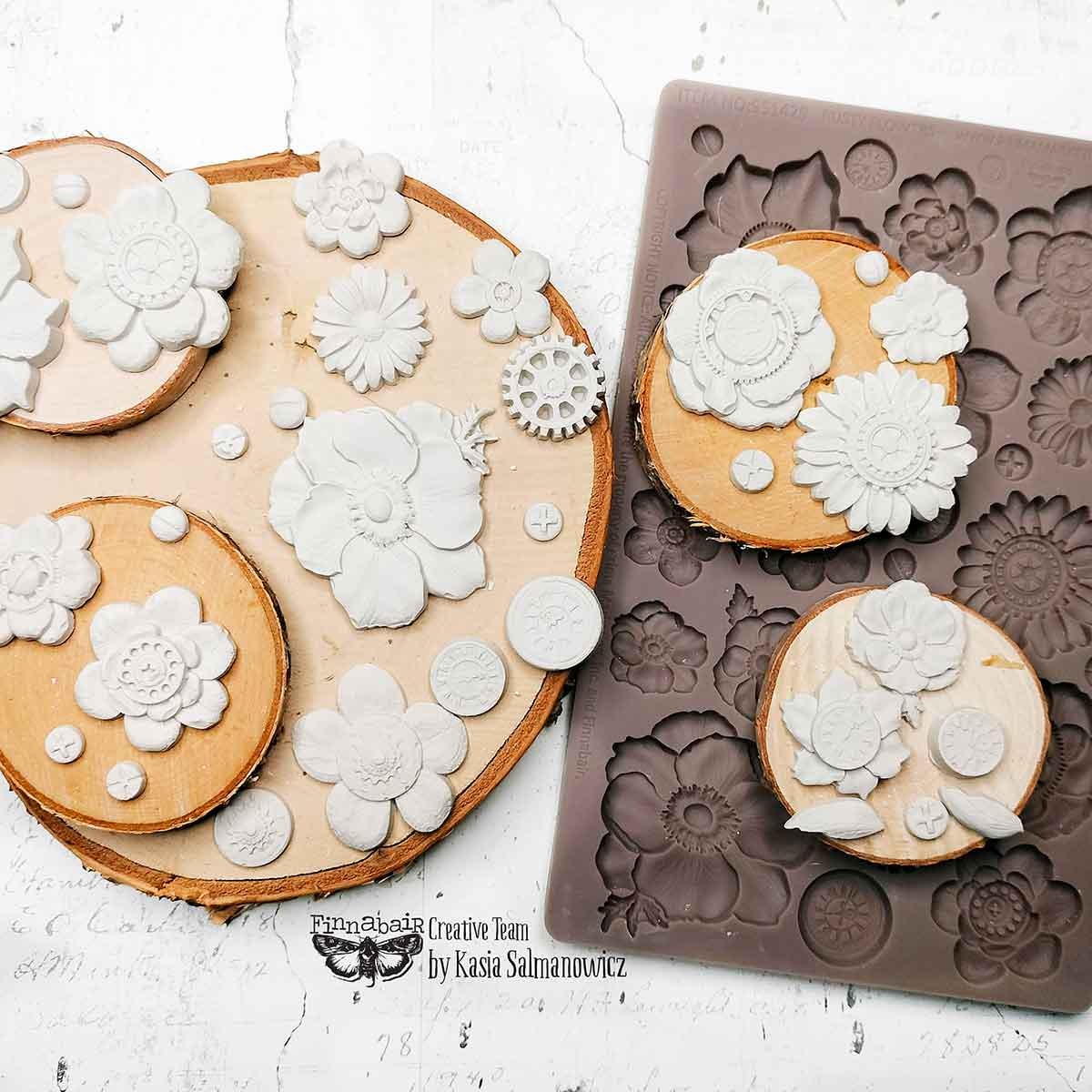 Rusty Flowers - Resin Mould 5"x8"