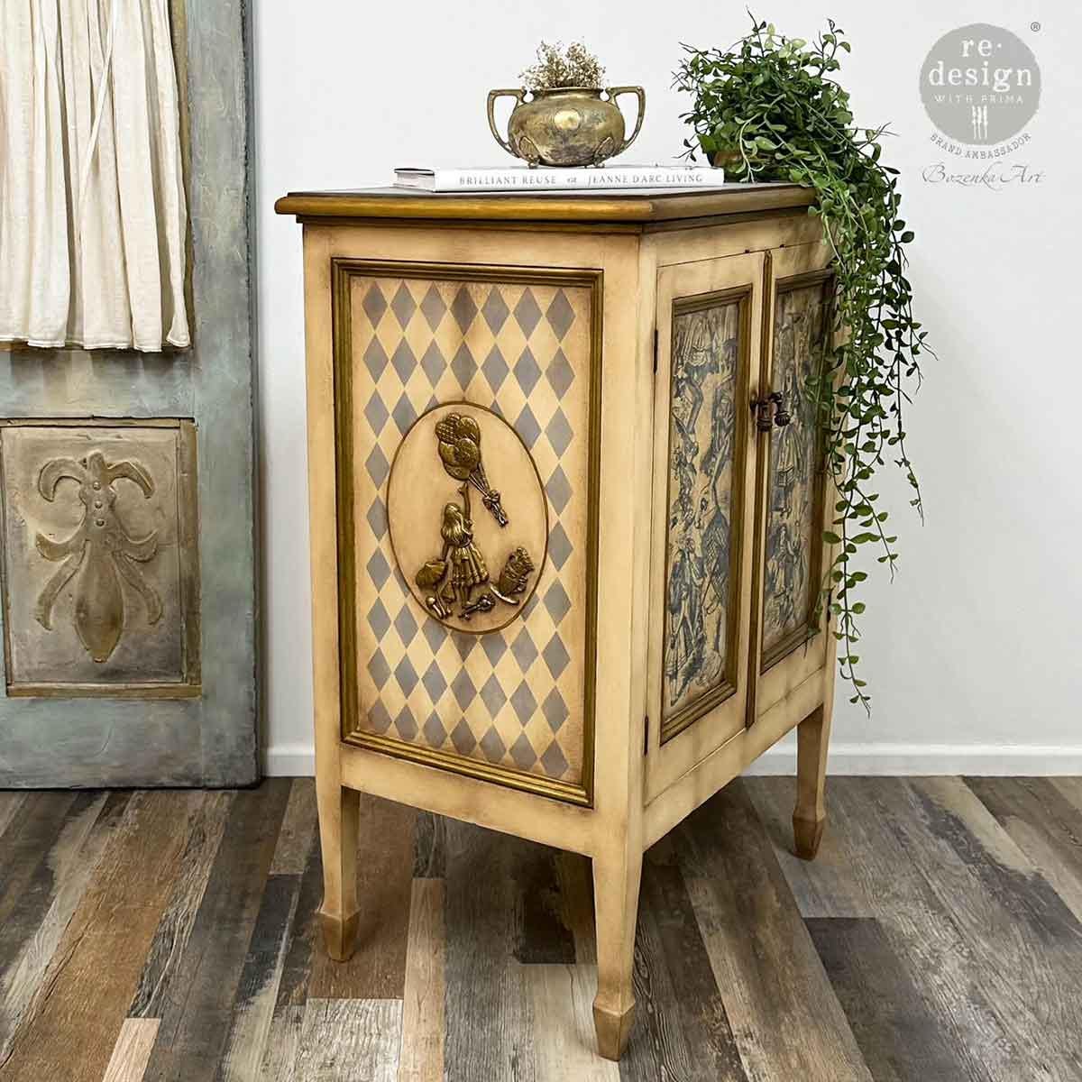 Whimsy Craft Chronicles | 5"x8" | Decor Moulds for Crafts | Redesign with Prima