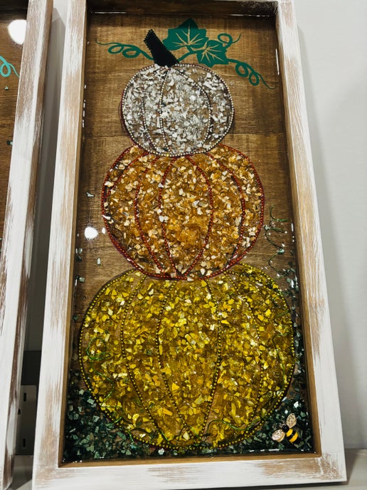🎃 Three-Tiered Pumpkin Crushed Glass & Resin Workshop